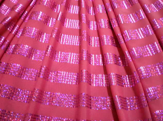 5.Fuchsia-Fuchsia Hologram Stripes
